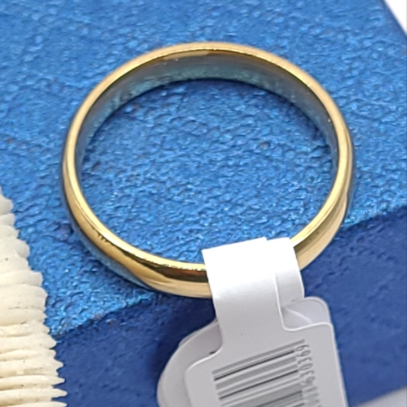 COPY - 18K Gold Wedding Band sz 13 - Picture 4 of 5